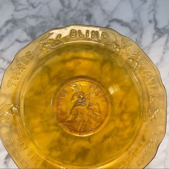 Tiara Glass Amber Mother Goose Nursery Rhyme Bowl - Picture 4 of 7